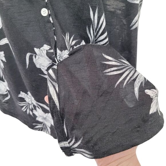 2/$20 Lily Morgan Black & White Flower Pattern Button Down Top Blouse Size: M - Picture 6 of 8
